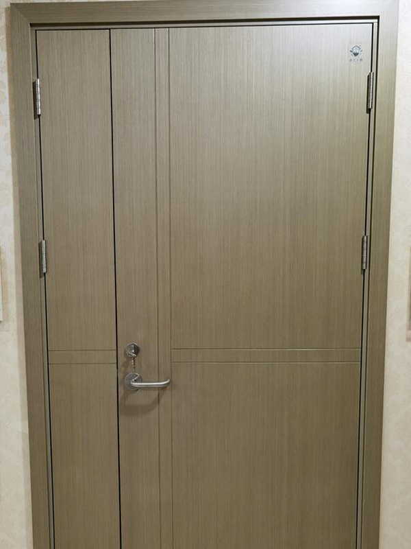 木質(zhì)裝飾防火門